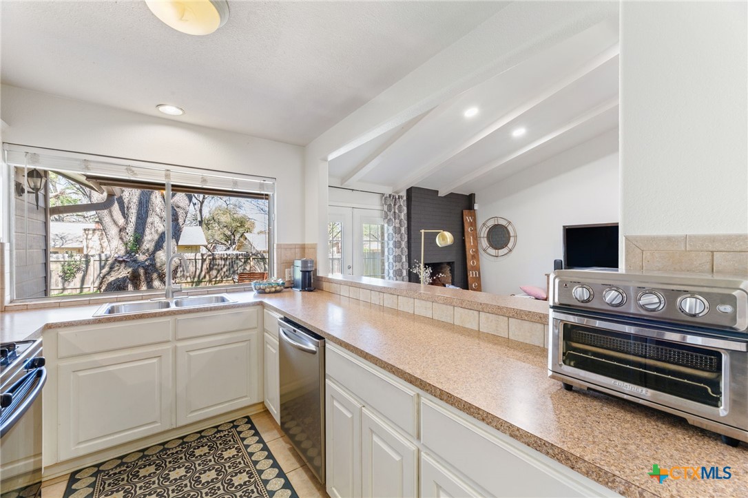 5004 Powder River Road Property Photo 13