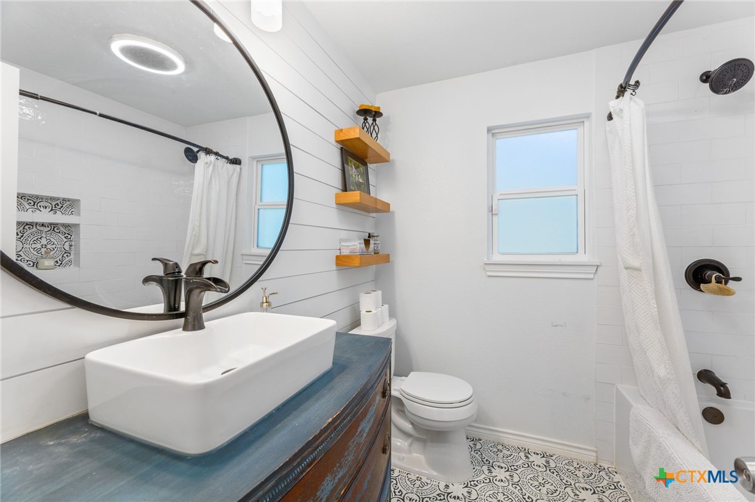 5004 Powder River Road Property Photo 20