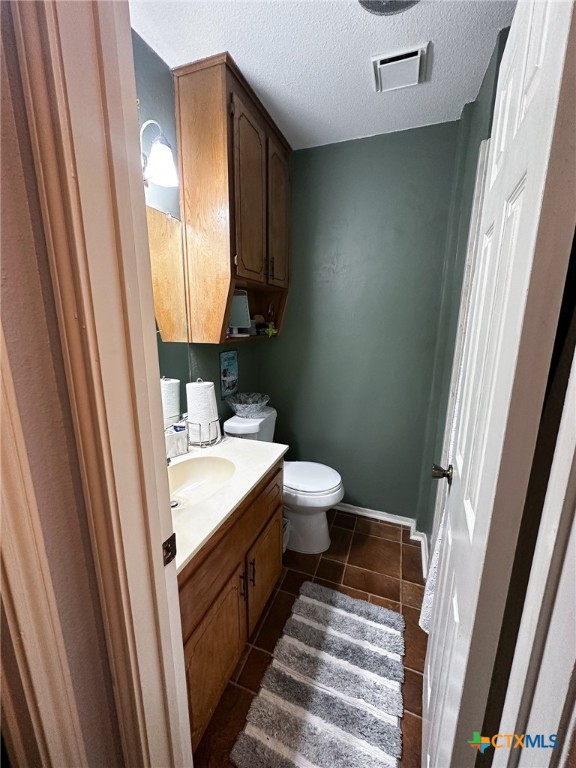 2124 Hidden Hill Drive Property Photo 8