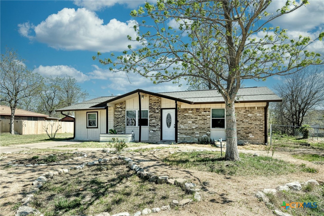 818 Kimbro Street Property Photo