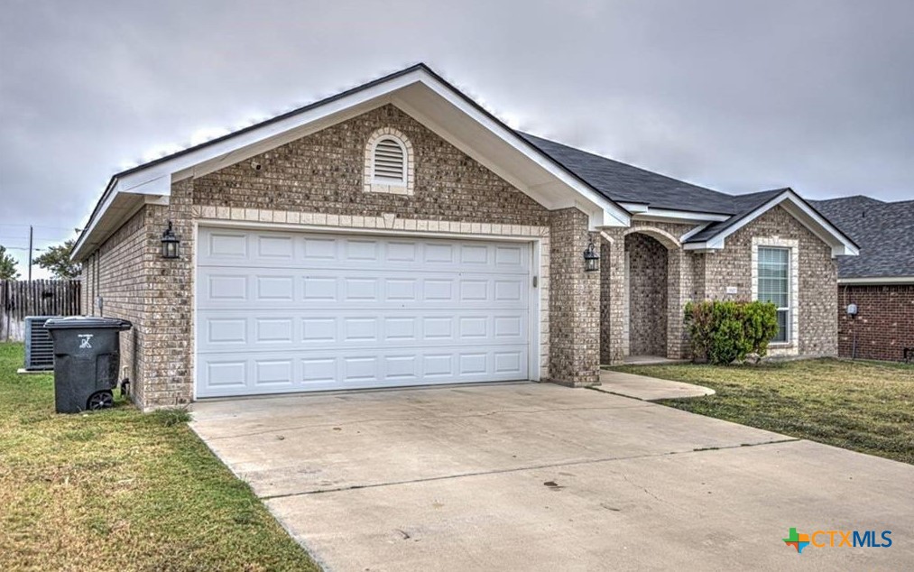 3507 Tatonka Drive Property Photo 2