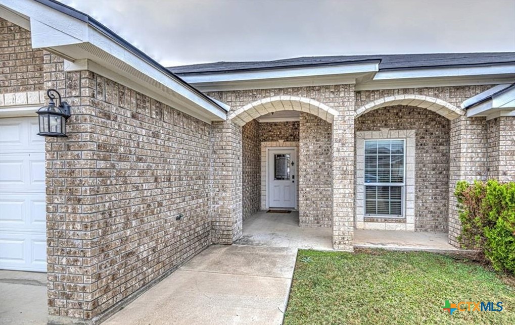 3507 Tatonka Drive Property Photo 4