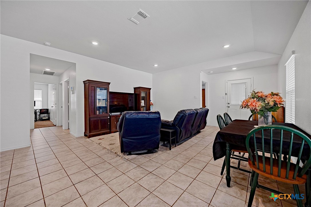 133 Hammond Court Property Photo 11