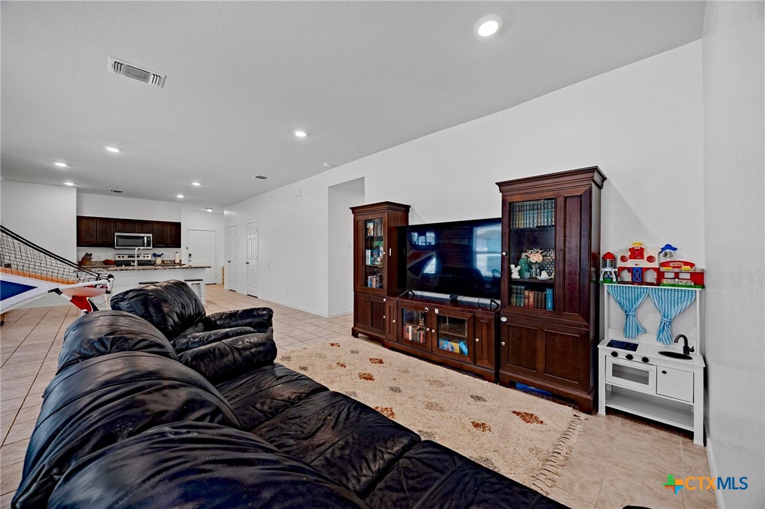 133 Hammond Court Property Photo 13
