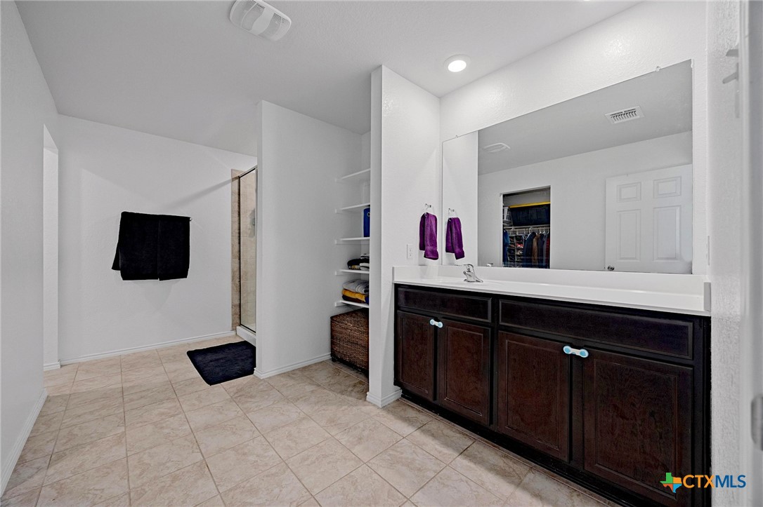 133 Hammond Court Property Photo 16