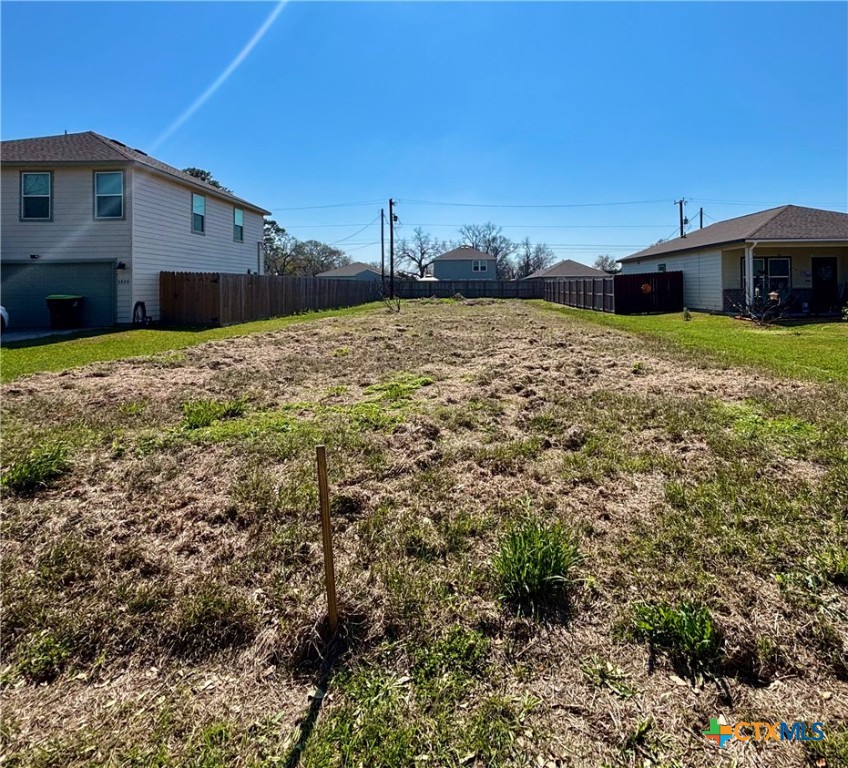 2916 5th Street Property Photo