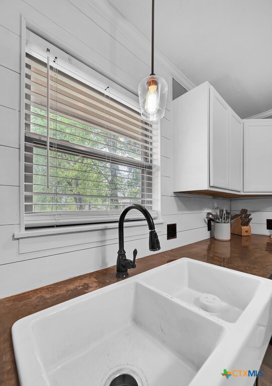 3506 Oakridge Boulevard Property Photo 14