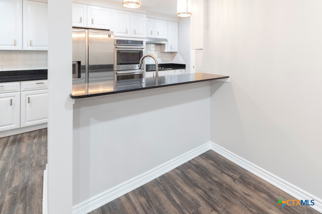 2403 E Locust Avenue Property Photo 6