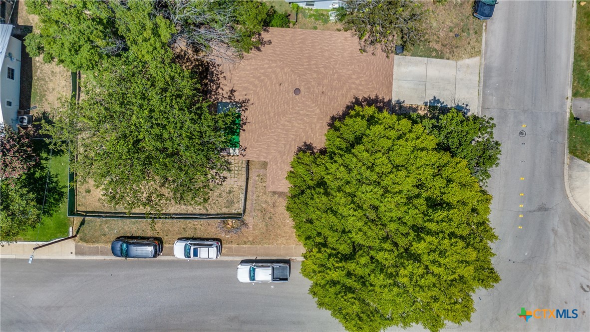 201 Anhalt Drive Property Photo 14