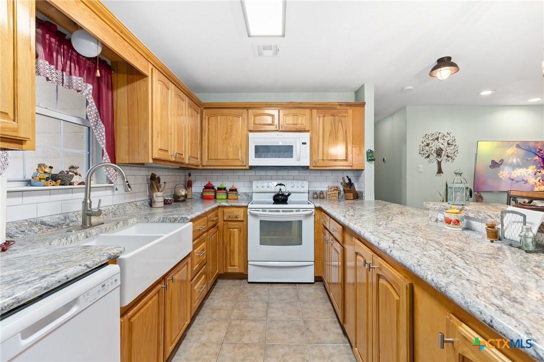 652 Tamarack Drive Property Photo 14