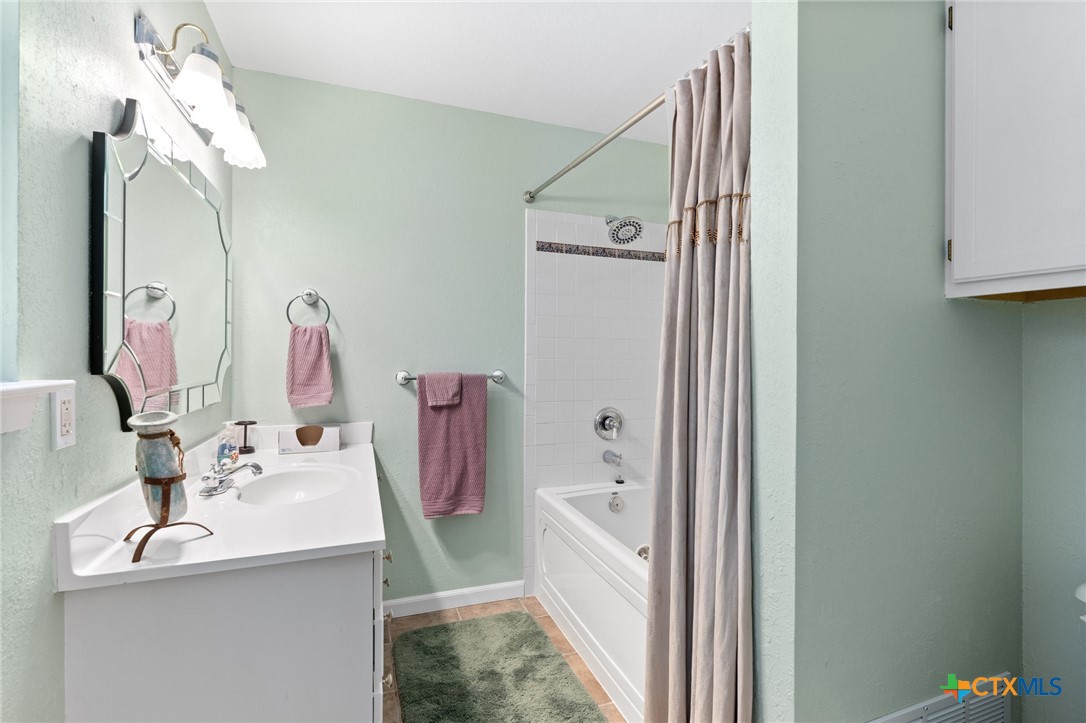 652 Tamarack Drive Property Photo 20