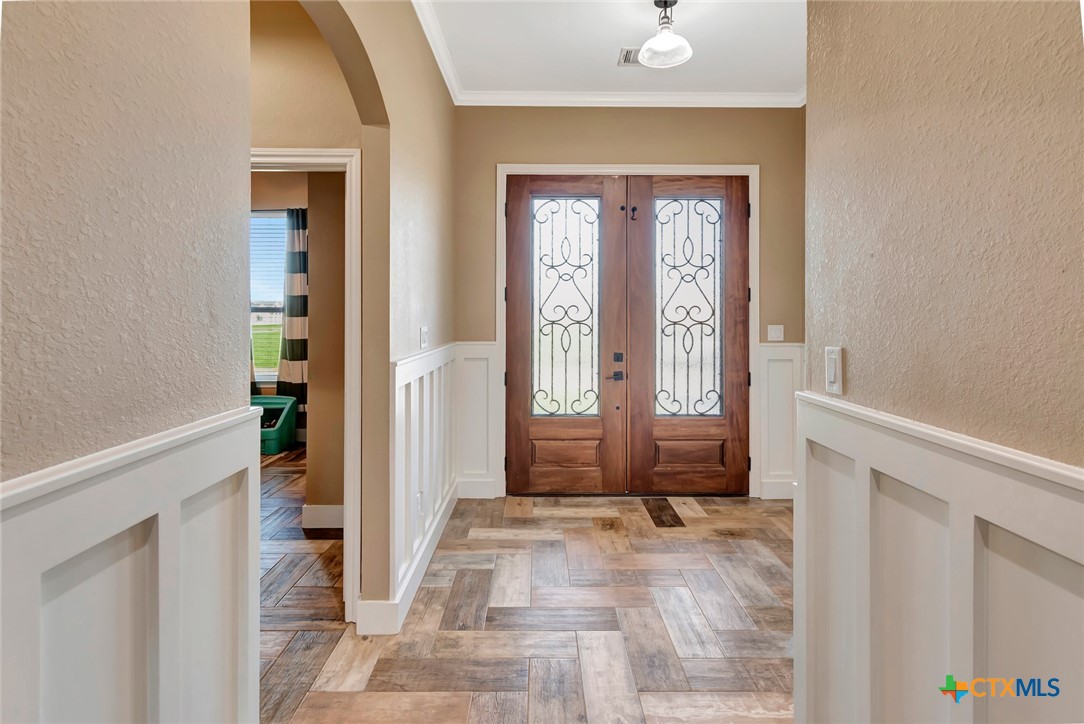 804 Catclaw Lane Property Photo 7