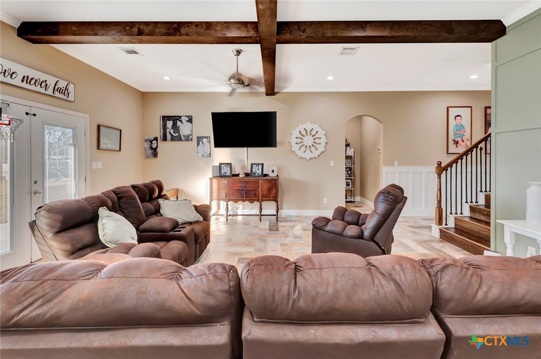 804 Catclaw Lane Property Photo 12