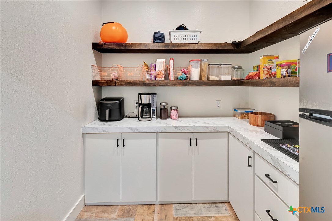 804 Catclaw Lane Property Photo 20