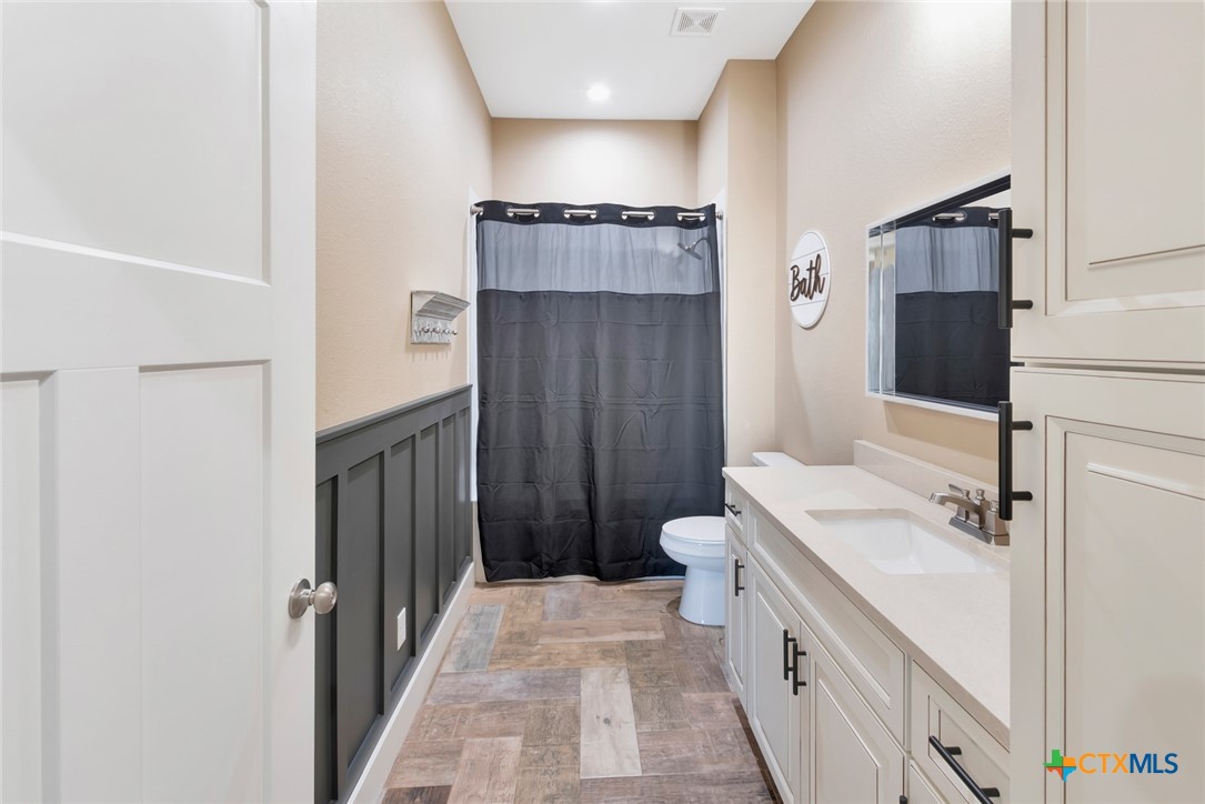 804 Catclaw Lane Property Photo 30