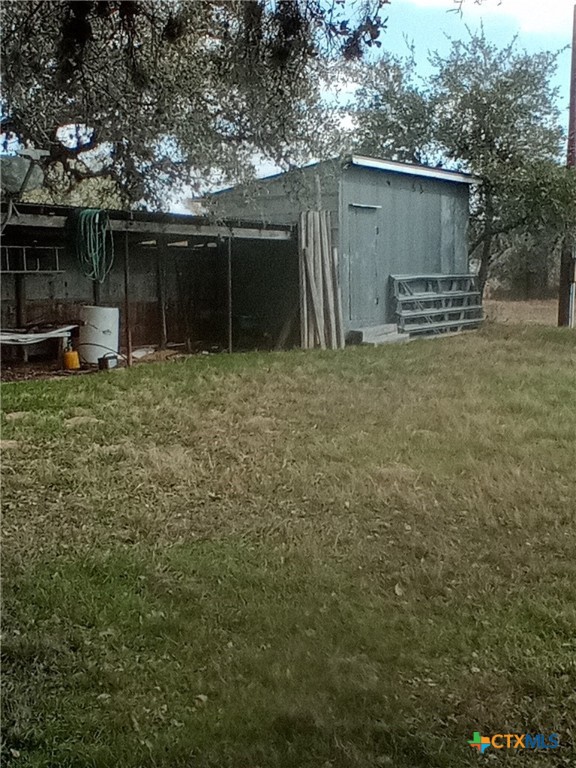 6625 Fm 1447 Property Photo 2