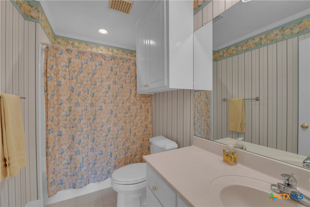 2034 Oak Glen Drive Property Photo 27
