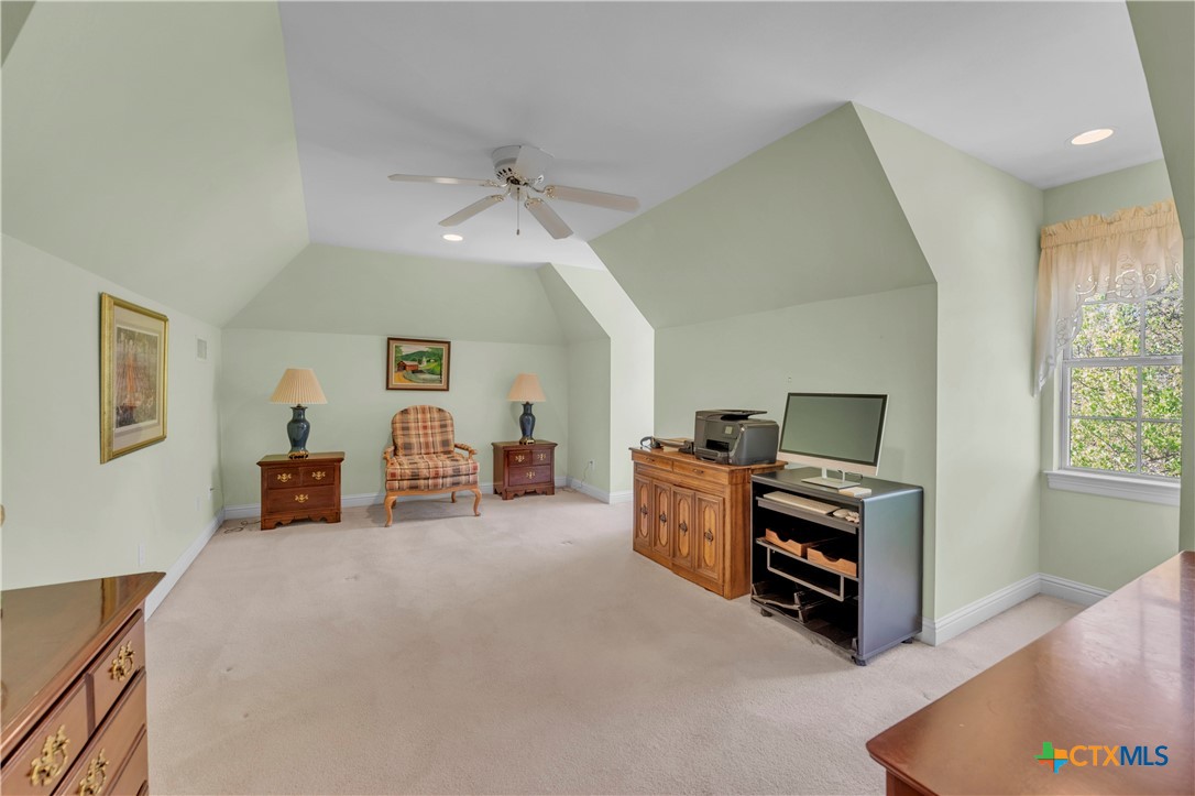 2034 Oak Glen Drive Property Photo 29