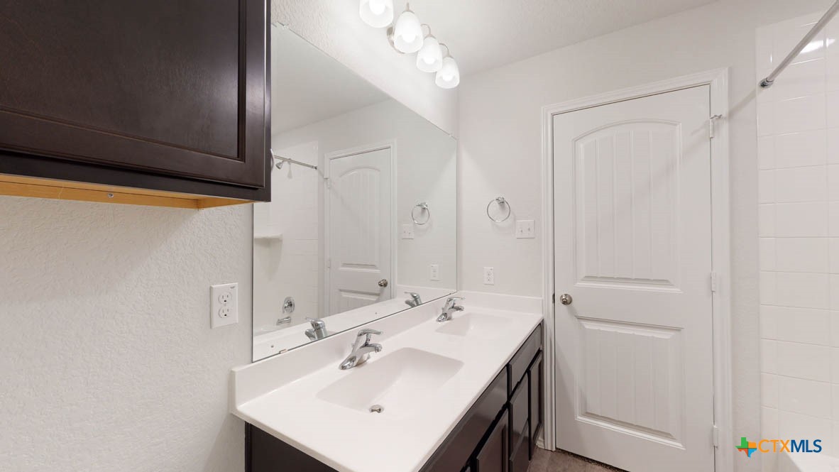 1712 Paint Horse Trail Property Photo 22