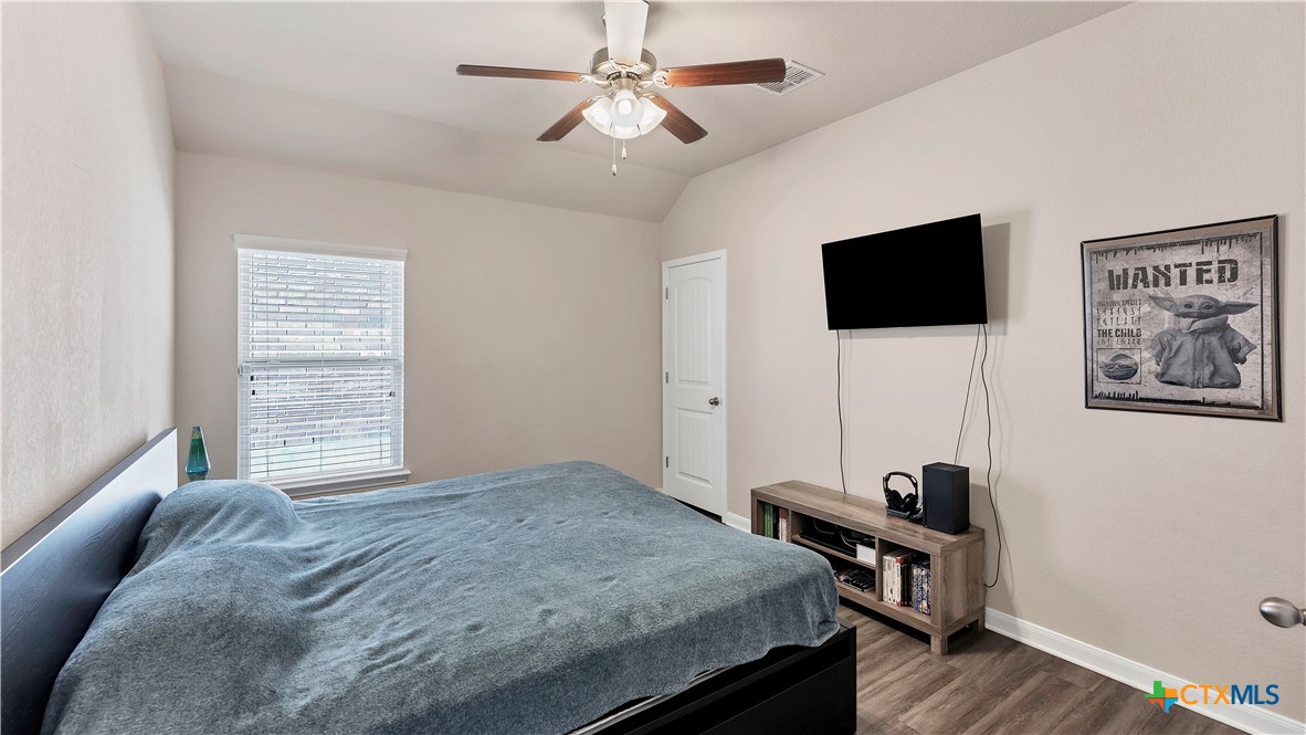 2928 Sunset Summit Property Photo 9