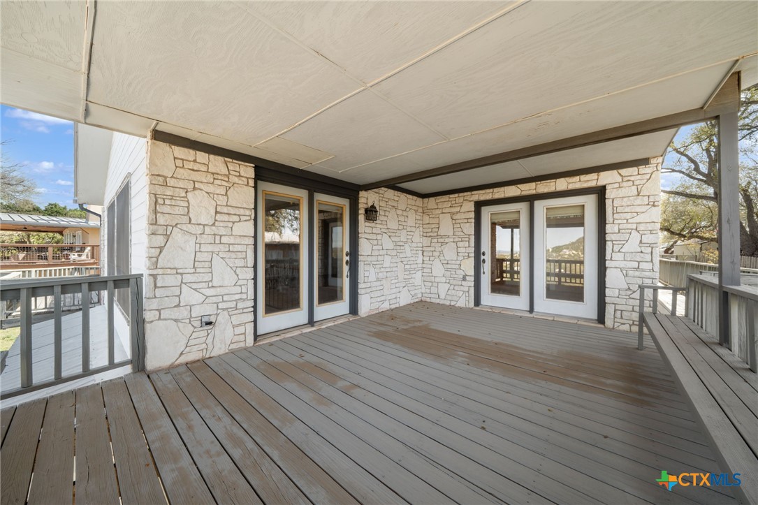 831 Hill Top Drive Property Photo 35