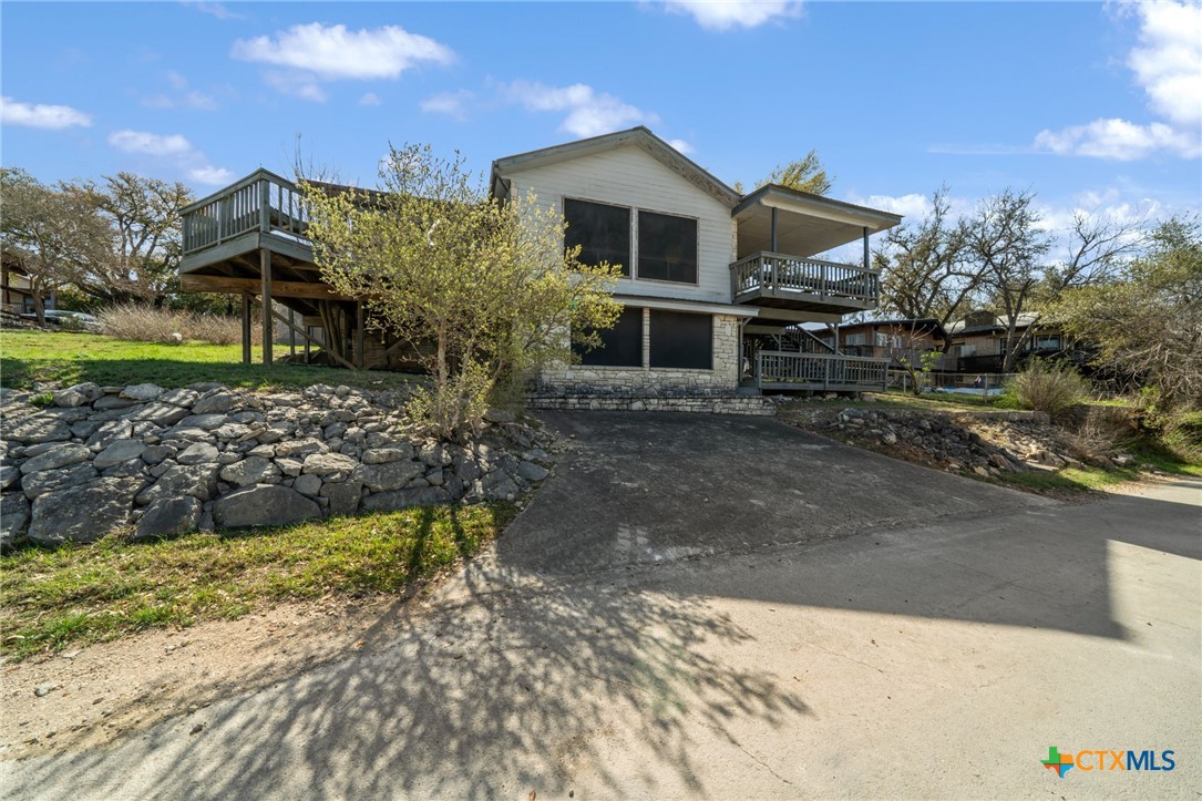 831 Hill Top Drive Property Photo 40