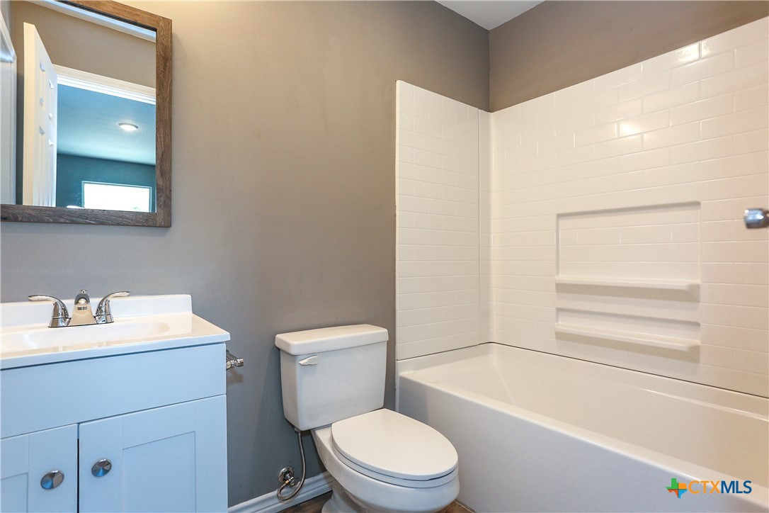 501 Root Avenue Property Photo 27