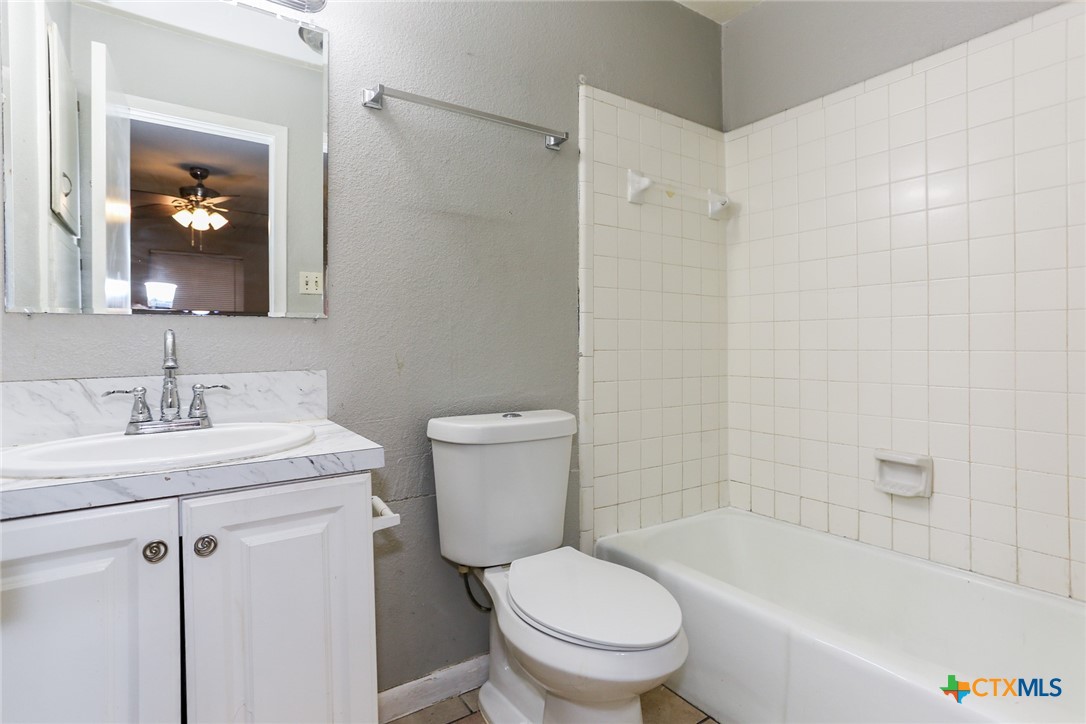 501 Root Avenue Property Photo 35