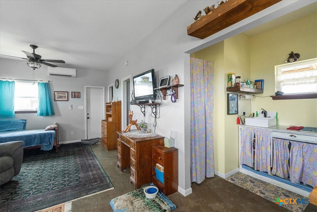 623 Nakishwana Circle Property Photo 32
