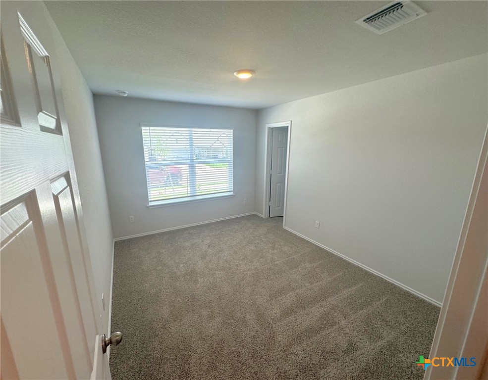 1412 Peppermint Drive Property Photo 6