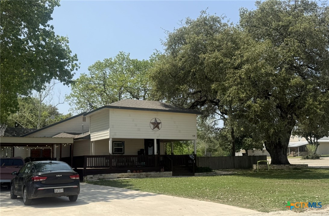108 Guerra Street Property Photo 1