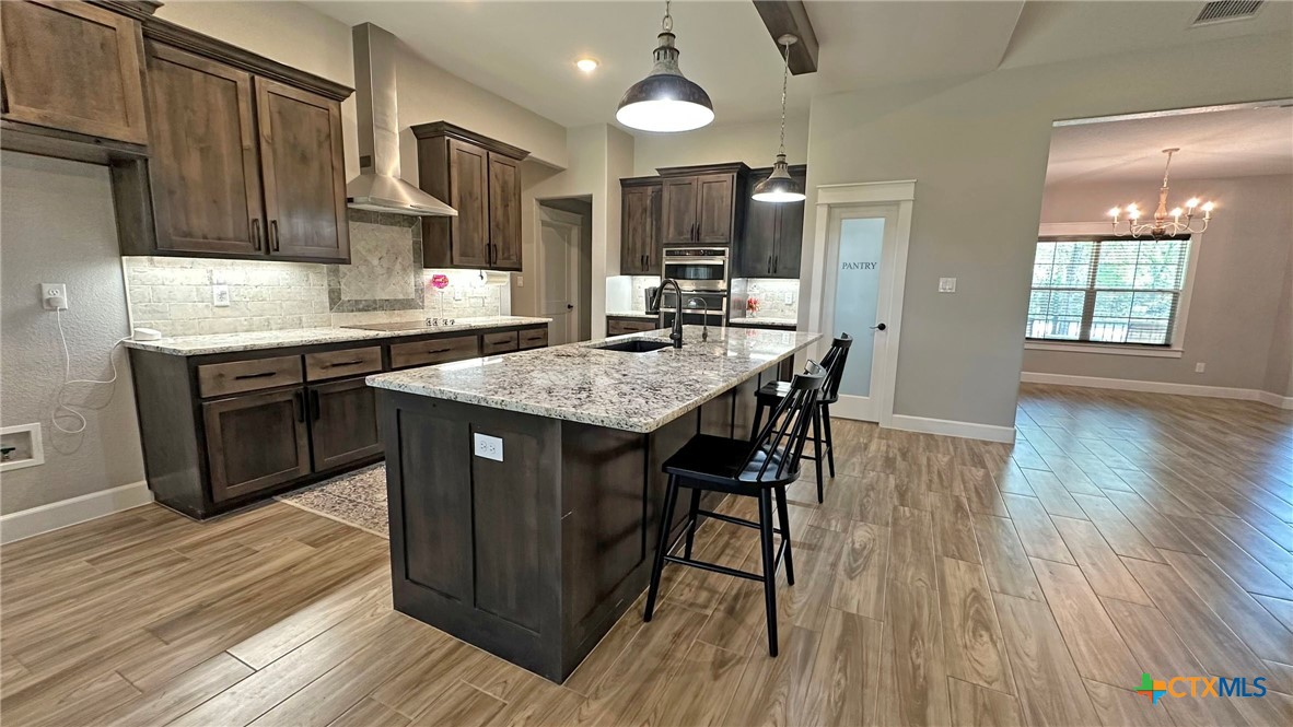 1026 County Road 3152 Property Photo 4