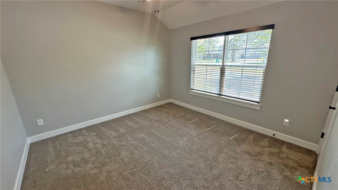 1026 County Road 3152 Property Photo 27