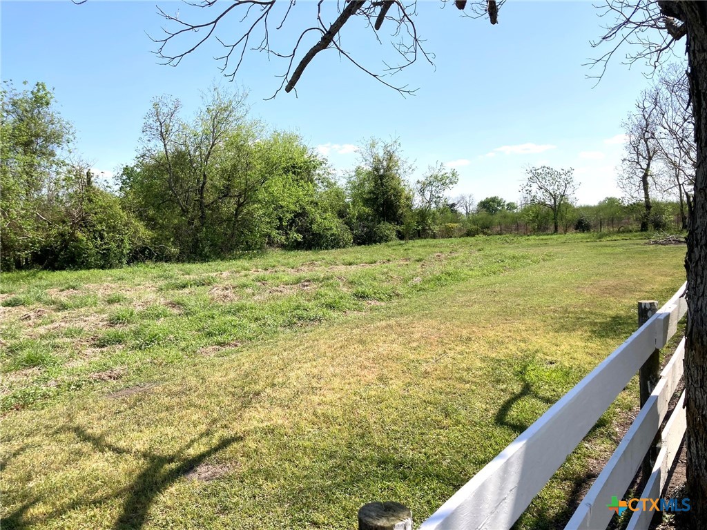 198 Fm 822 Property Photo 32