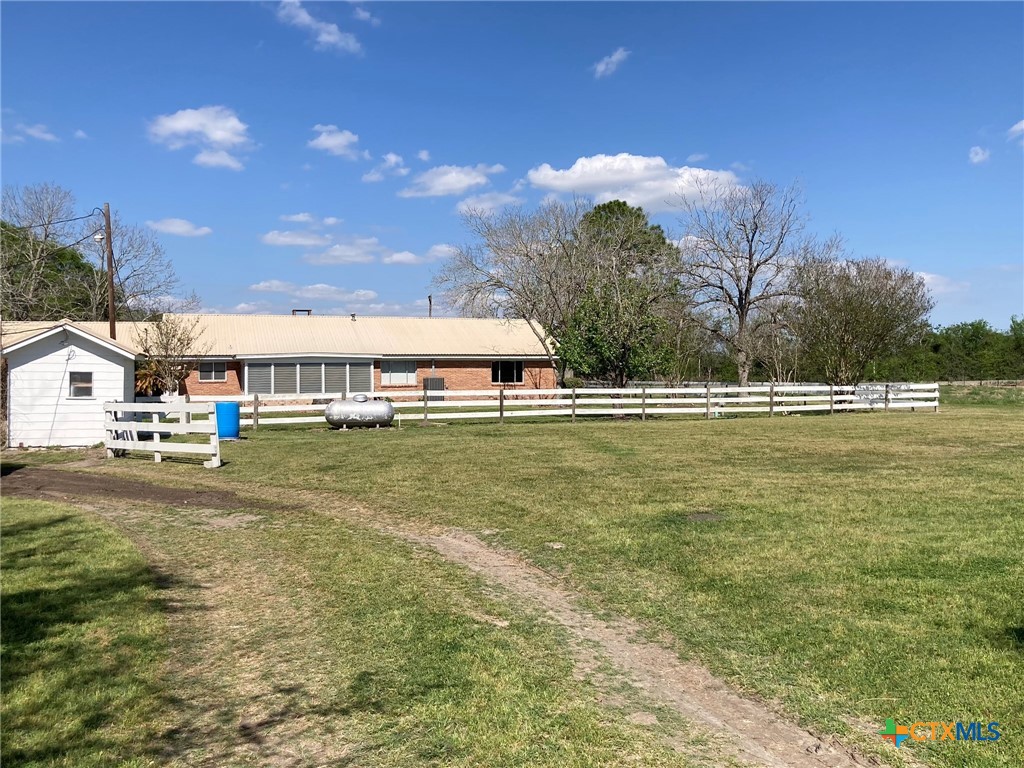 198 Fm 822 Property Photo 37