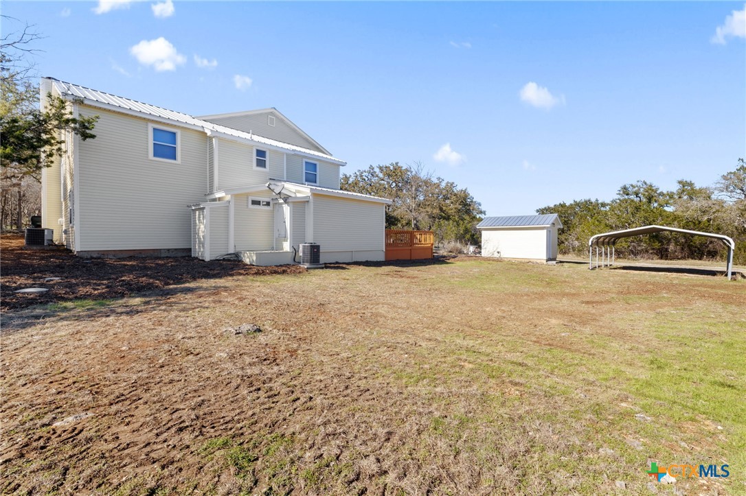 322 Oakwood Loop Property Photo 29
