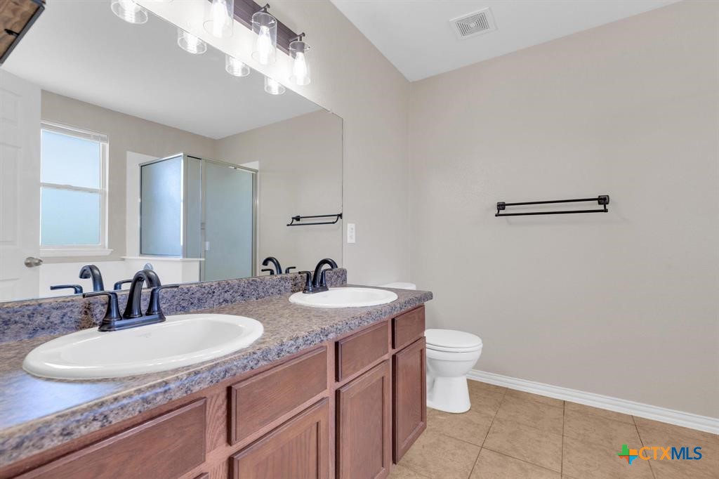 9301 Bellgrove Court Property Photo 11