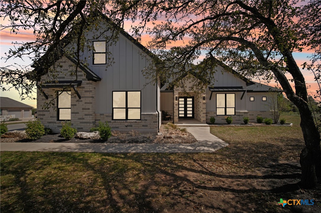 308 Somerset Hills Drive Property Photo 1