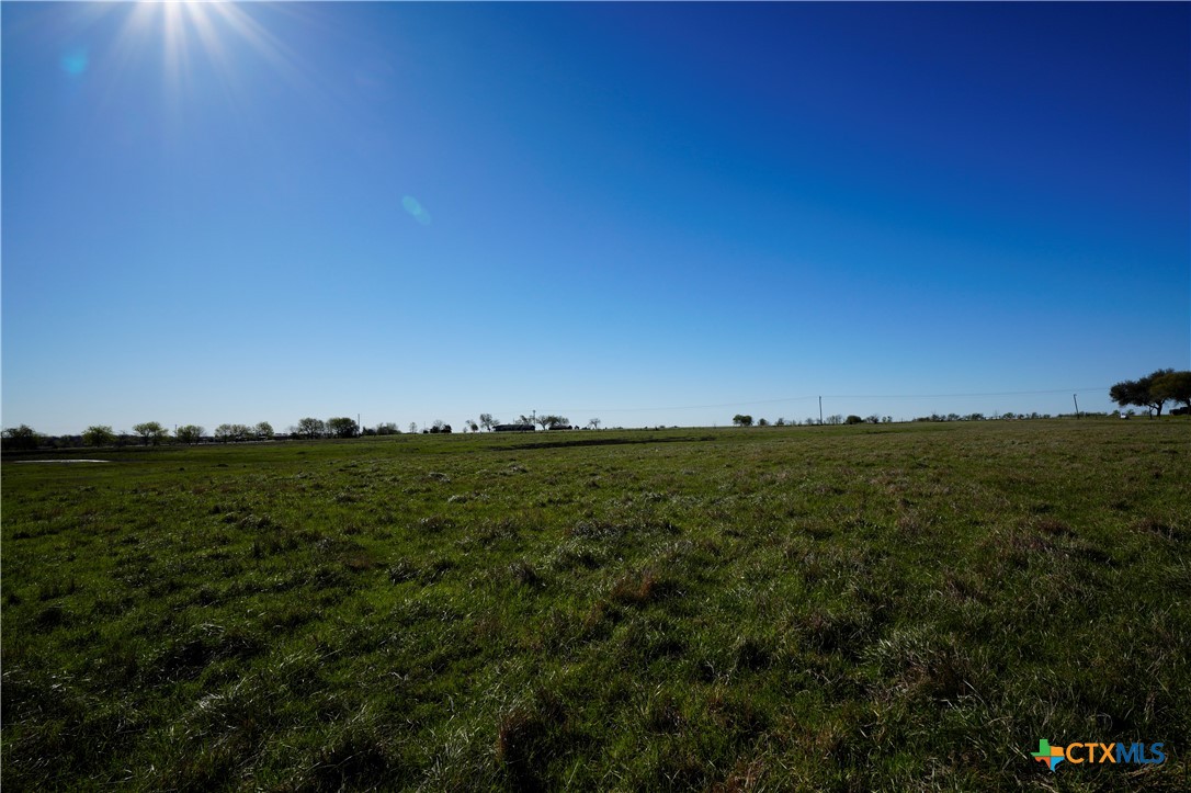 Tr 1 1011 Fm 956 Property Photo 20