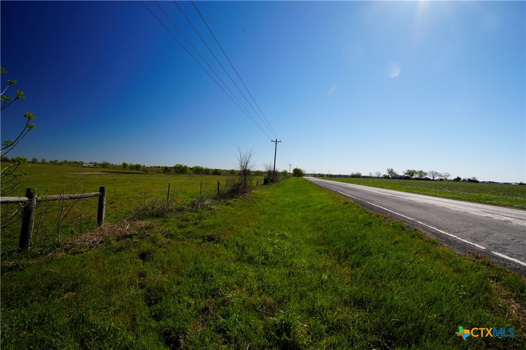 Tr 1 1011 Fm 956 Property Photo 24
