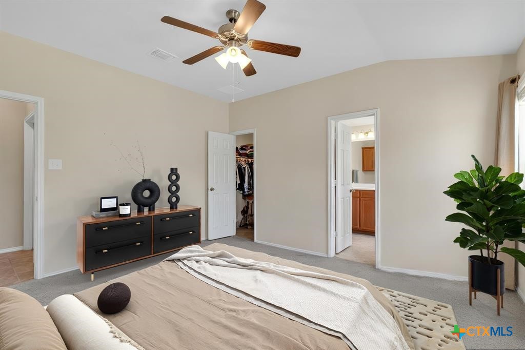 9511 Raeburn Court Property Photo 10