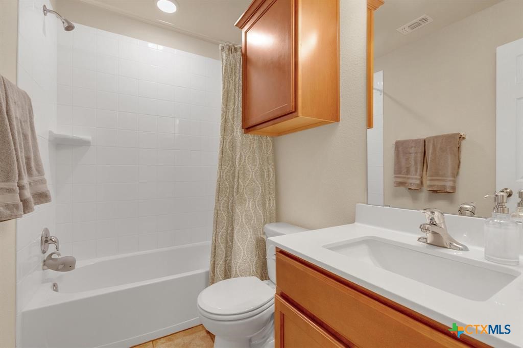 9511 Raeburn Court Property Photo 18