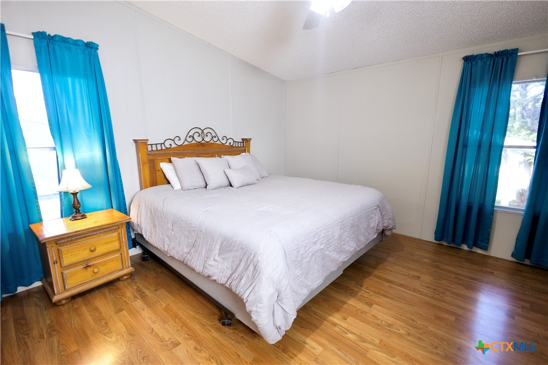 11213 Ridgewood Drive Property Photo 7