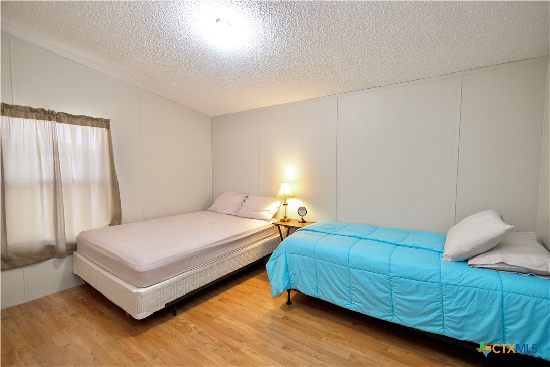11213 Ridgewood Drive Property Photo 10