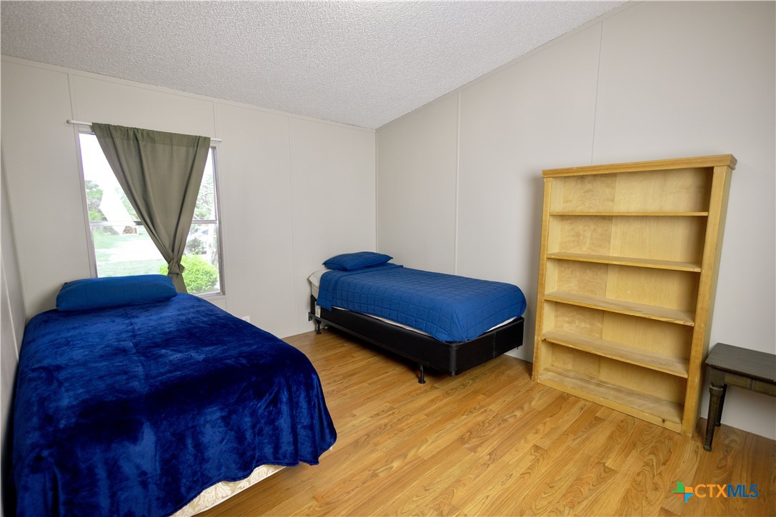 11213 Ridgewood Drive Property Photo 11