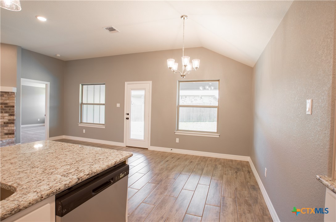 3221 Digby Drive Property Photo 5