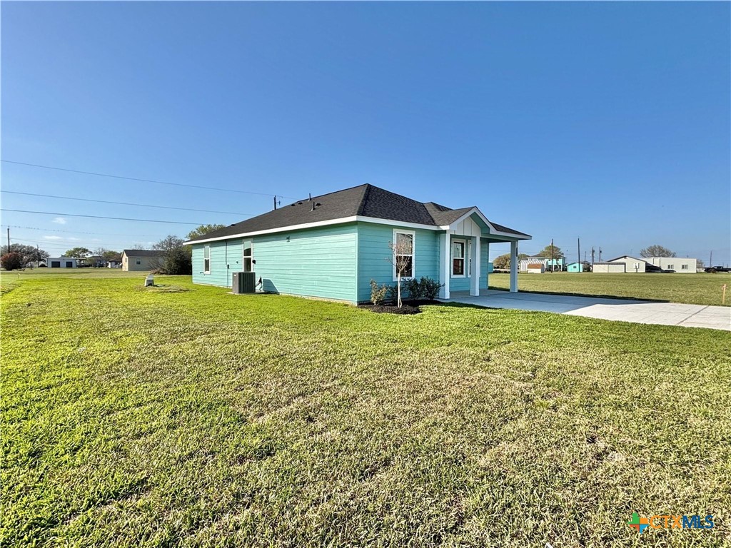 288 Buckskin Property Photo 4
