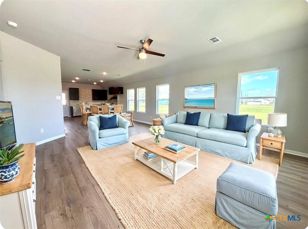 288 Buckskin Property Photo 6