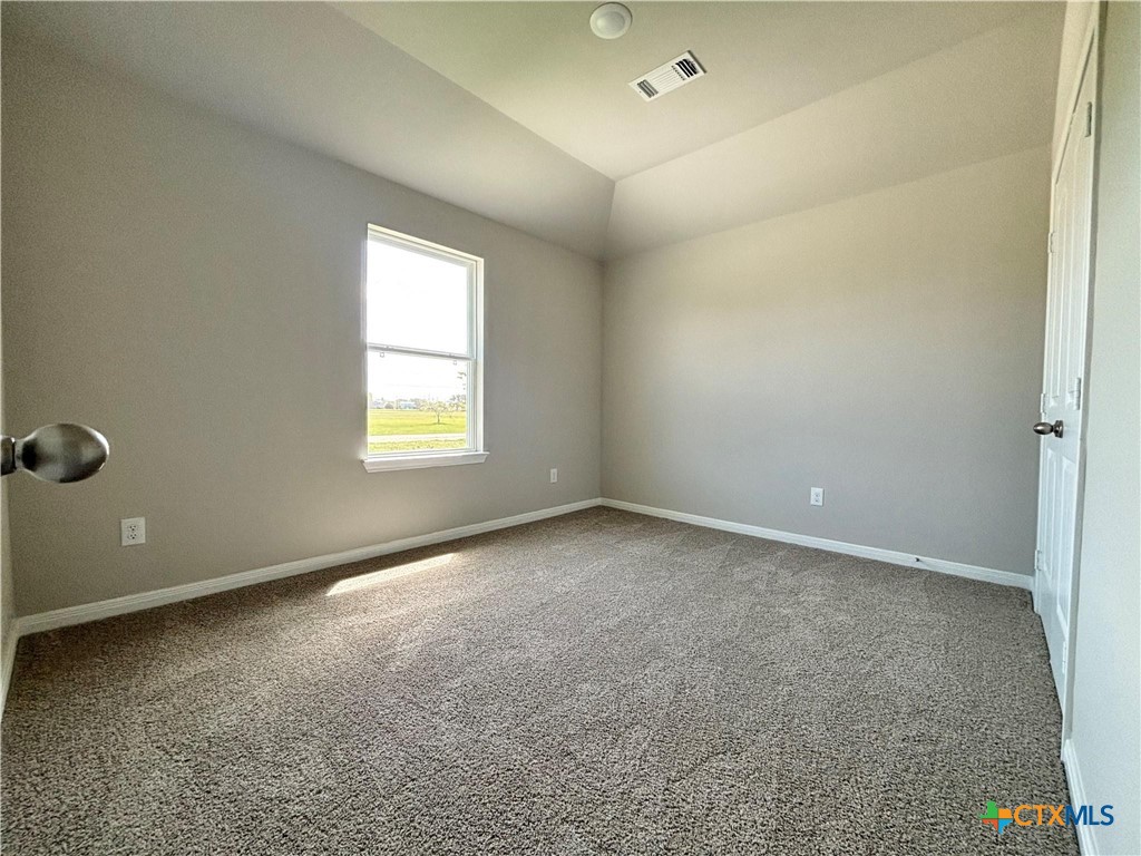 288 Buckskin Property Photo 7