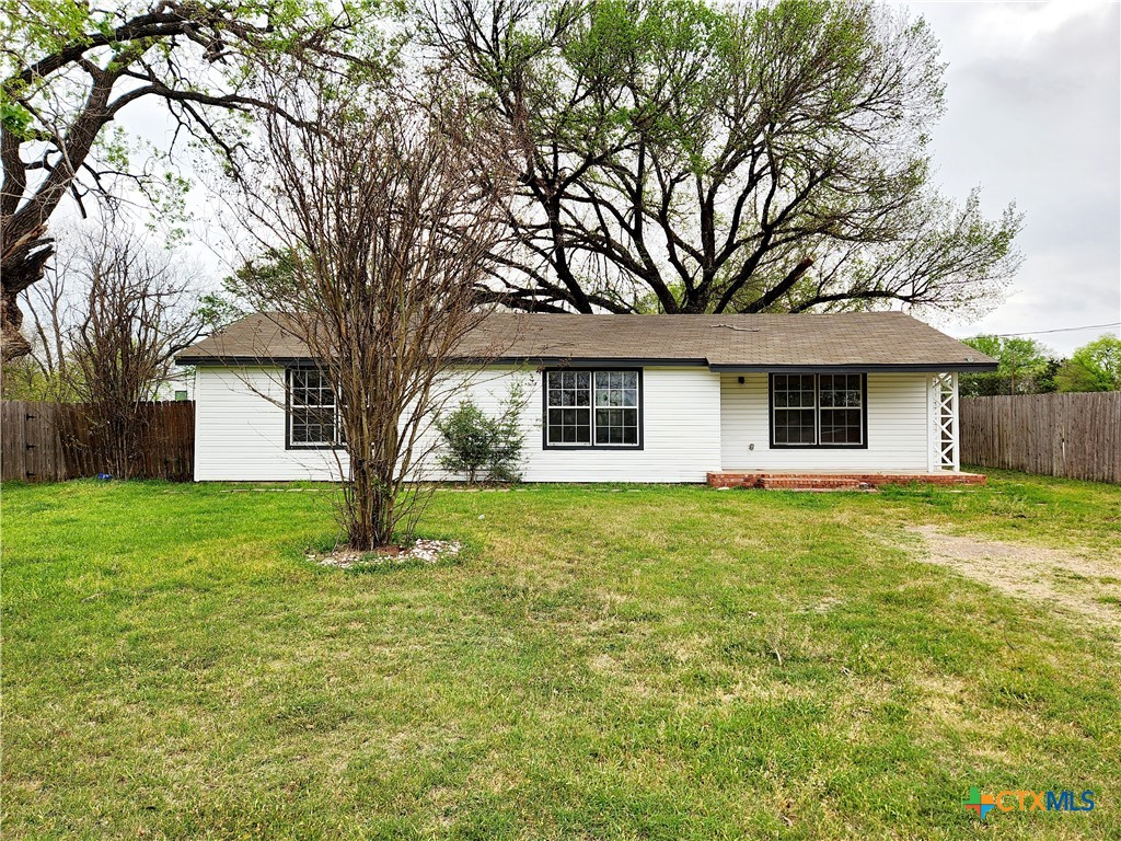 803 Golf Course Road Property Photo